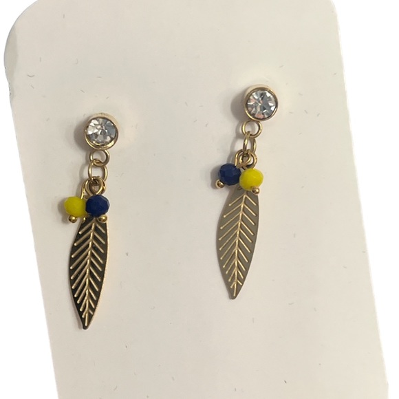 Boho Feather & Crystal Gold Plated Earrings -BOUTIQUE NEW - Picture 3 of 4